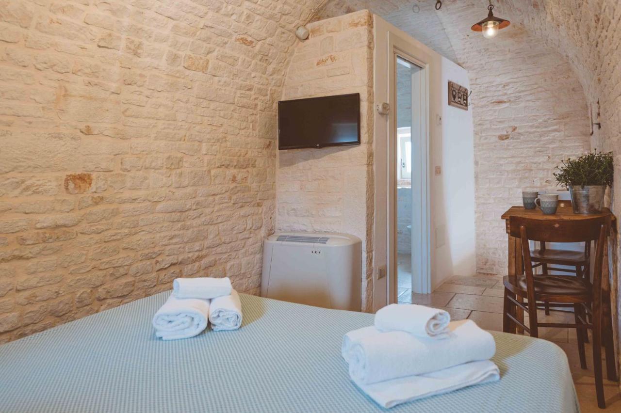 Trulli Lithos Suite Alberobello Exterior photo